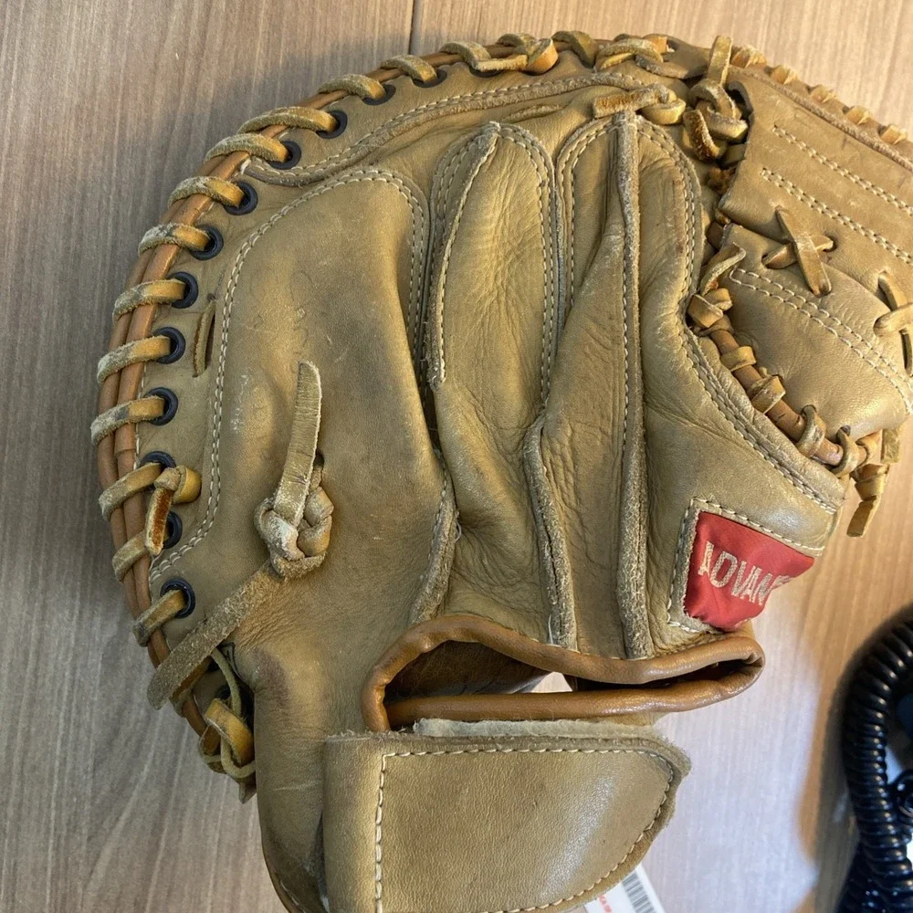 Advantage A's Baseball‎ Catchers Mitt Glove Leather Rawhide Professional Oakland